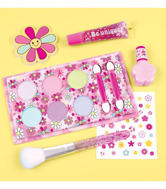 Make it Real Blooming Beauty Cosmetic Set