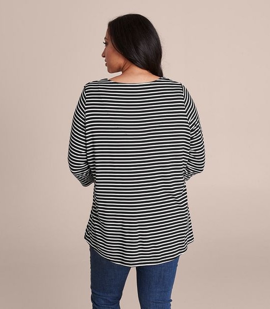 Curve 3/4 Sleeve T-Shirt