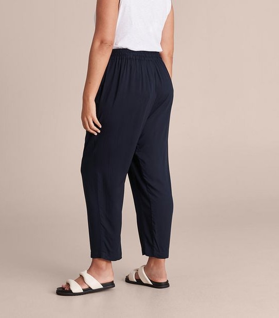 Curve Tie Waist Twill Jogger Pants 4 of 6
