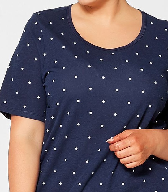 Belle Curve Short Sleeve Polka Dot T-Shirt 4 of 4