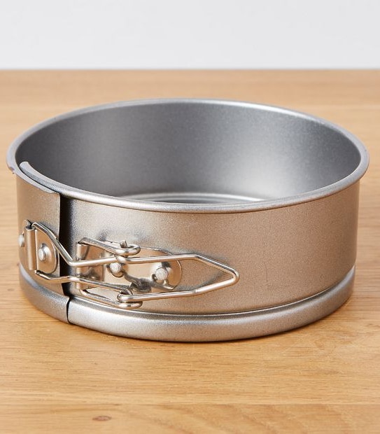 Small Spring Form Tin