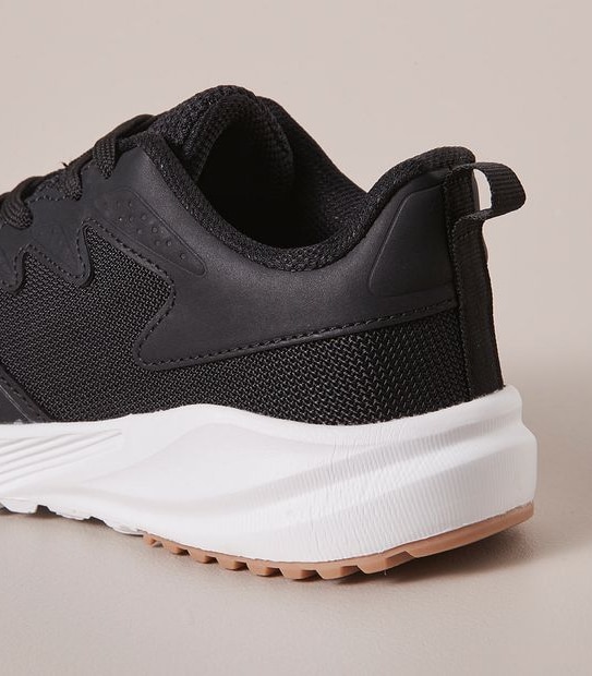 Kids Senior Knitted Runners