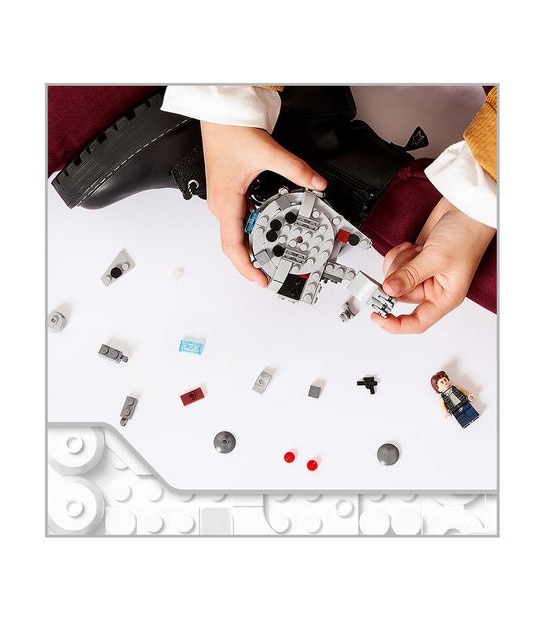 LEGO&reg; Star Wars&trade; Millennium Falcon&trade; Microfighter 75295