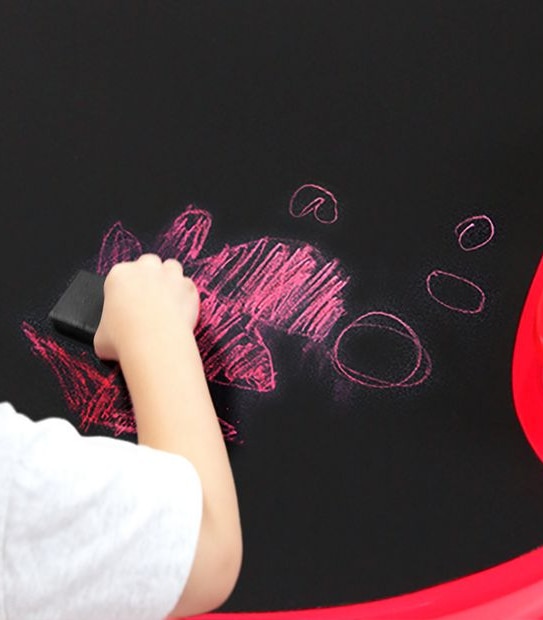 Crayola Play 'N Draw Artist Table