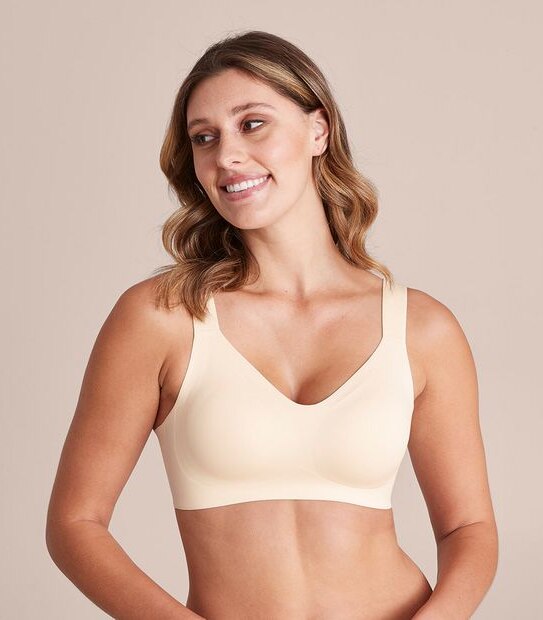 Active Medium Impact Smooth Wirefree Sports Bra; Style: LBR28072