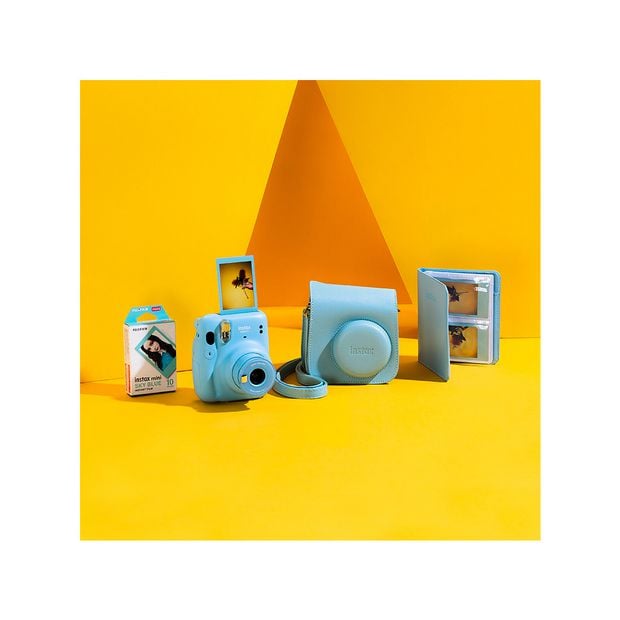 FujiFilm Oh Snap! Instant Photo Kit Blue Instax Mini 11