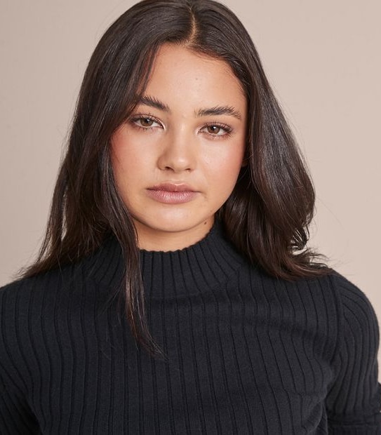 Lily Loves Cropped Rib Knit Skivvy