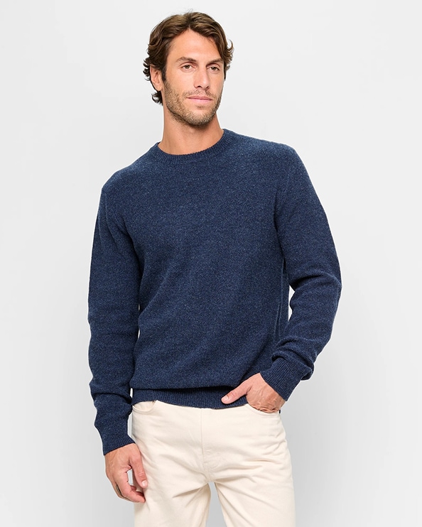 Selected men’s clothing and footwear^