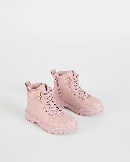 040626-New-Arrivals-K-Shoes.jpg
