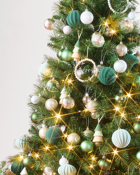 091025-New-Arrivals-Christmas-Decor.jpg