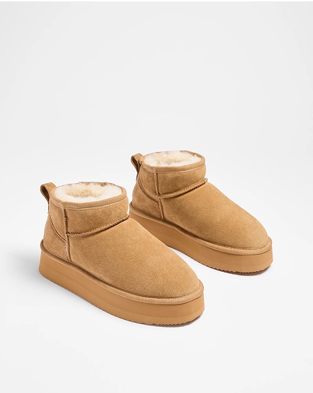 200325-New-Arrival-W-Boots.jpg