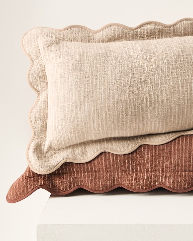 Cushions & throws
