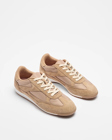 180925-M-HP-shoes.jpg