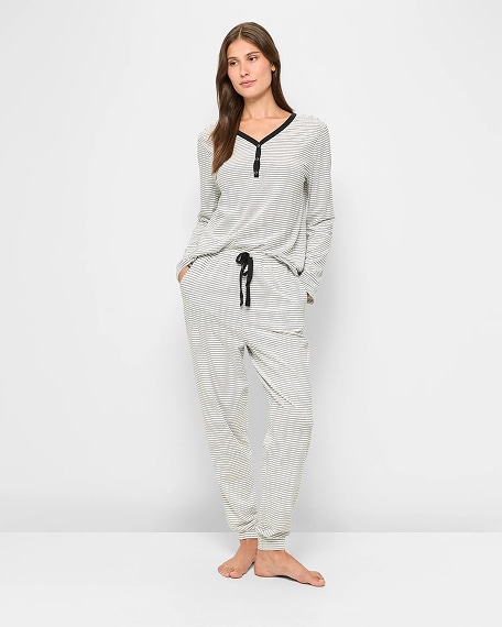 030725-W-underwear-sleep.jpg