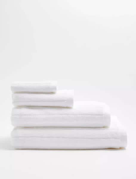 091123-Hp-H-towels.jpg