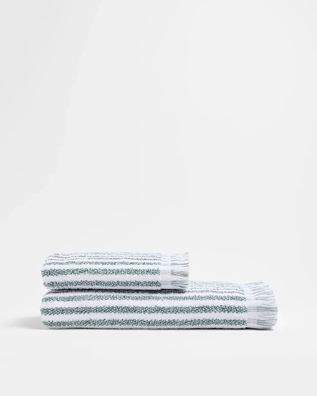 220525-HP-New-Arrivals-H-Bathroom.jpg