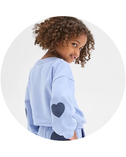 Fleece jumpers, hoodies & trackpants