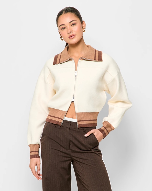 100725-130725-HP-30Off-W-Selected-Clothing.jpg