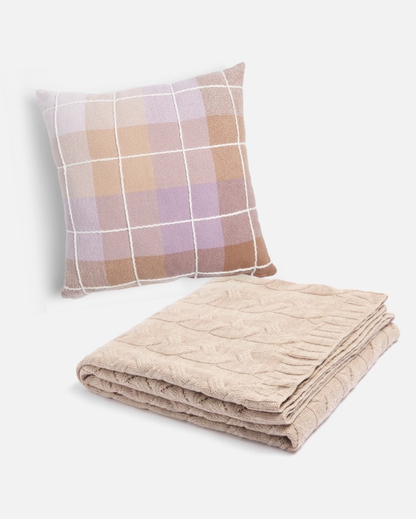 260625-HP-Featured-Deals-25-OFF-Cushions-Desktop.jpg