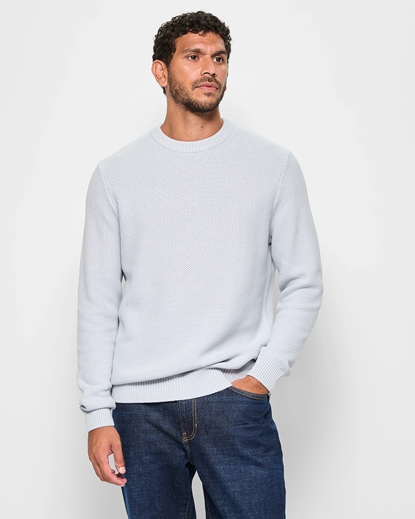 100725-130725-HP-30Off-M-Selected-Clothing.jpg