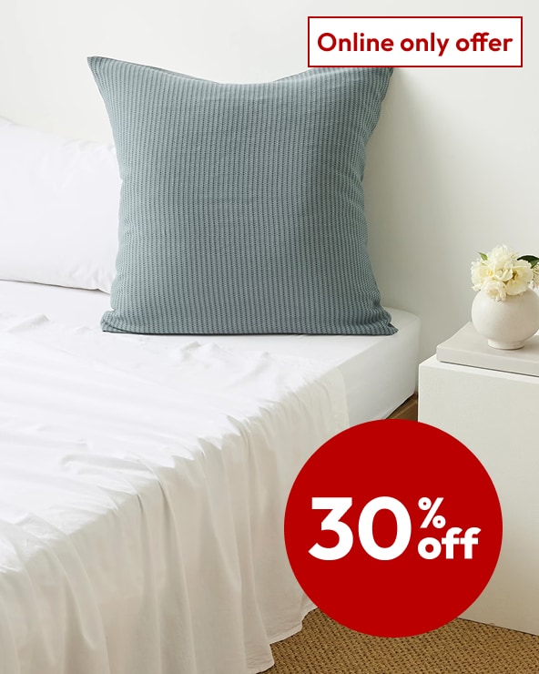 Selected sheets and pillowcases Selected sheets and pillowcases