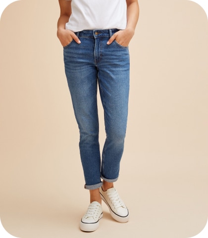 Girlfriend Jeans